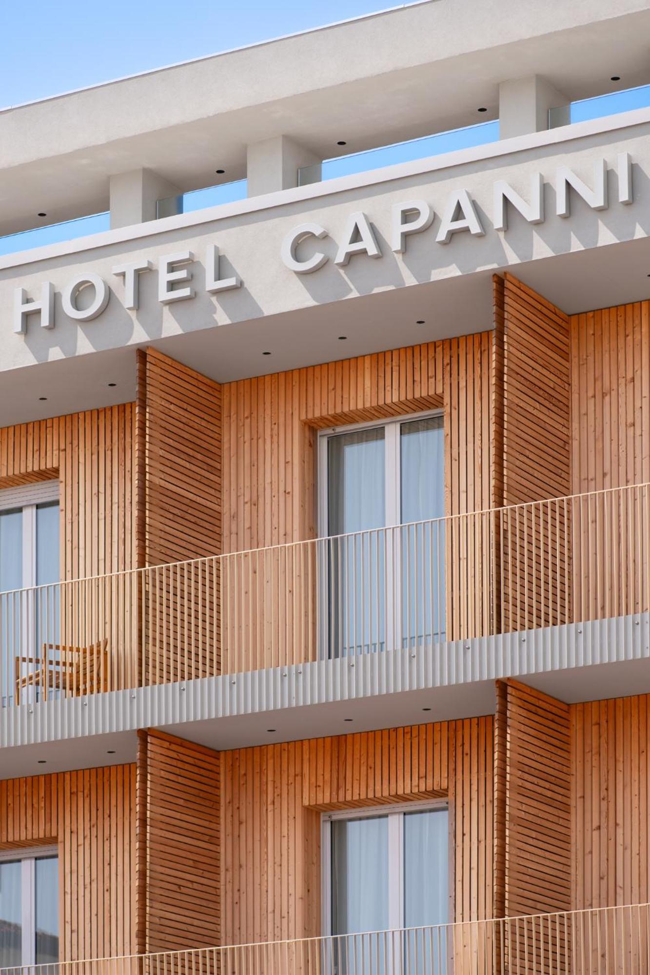 Hotel Capanni Bellaria – Igea Marina Kültér fotó